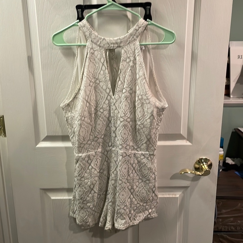 Perfect Summer Romper. Size: Medium